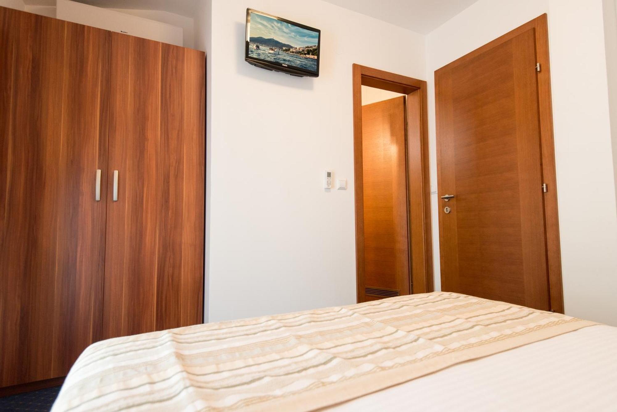 Hotel Villa Nova Neum Room photo