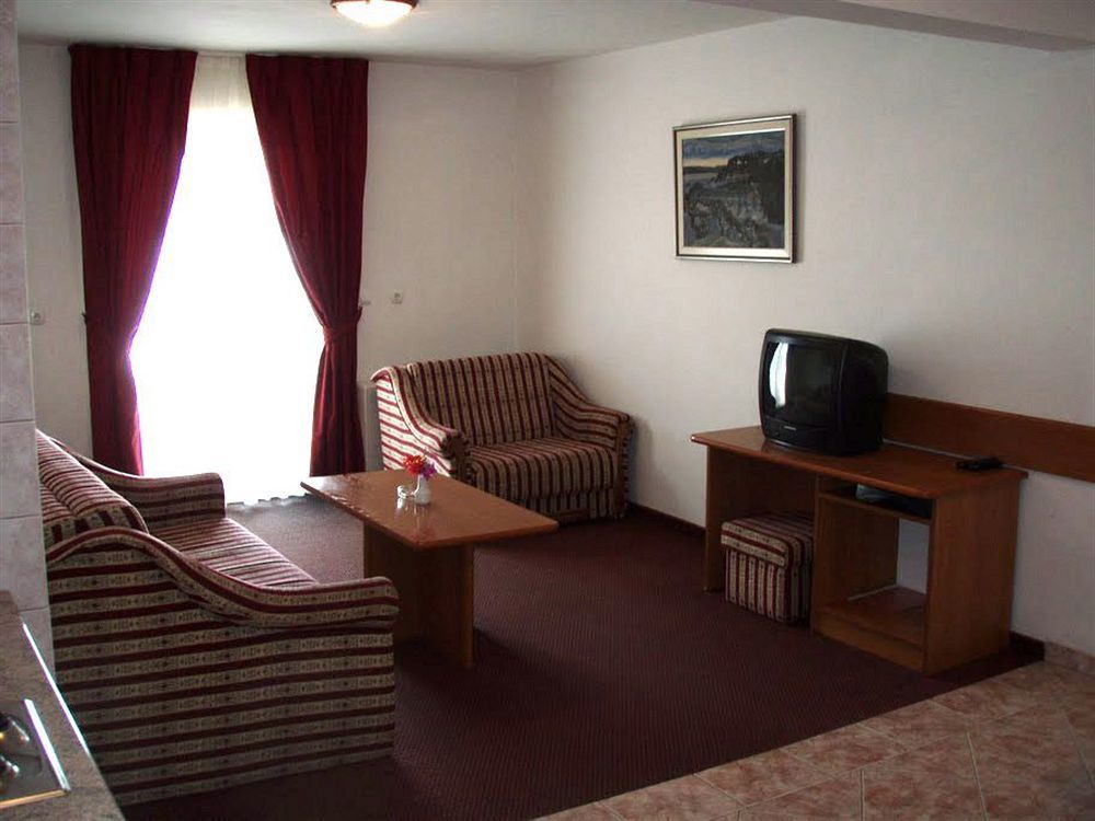 Hotel Villa Nova Neum Exterior photo